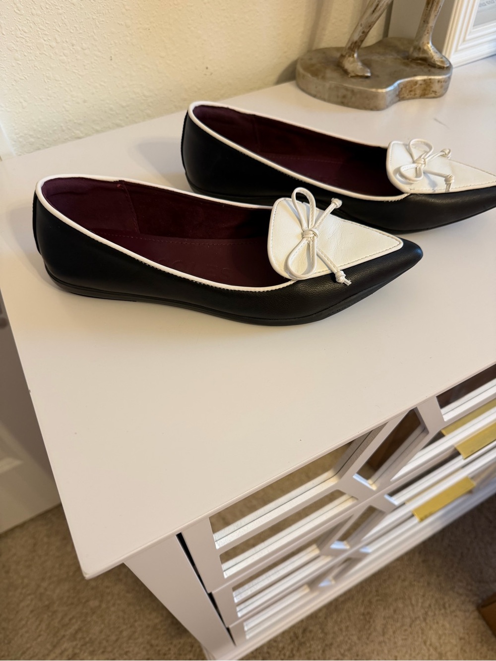 Aerosoles Black & White Pointed Toe Ballet Flats - Picture 4 of 5